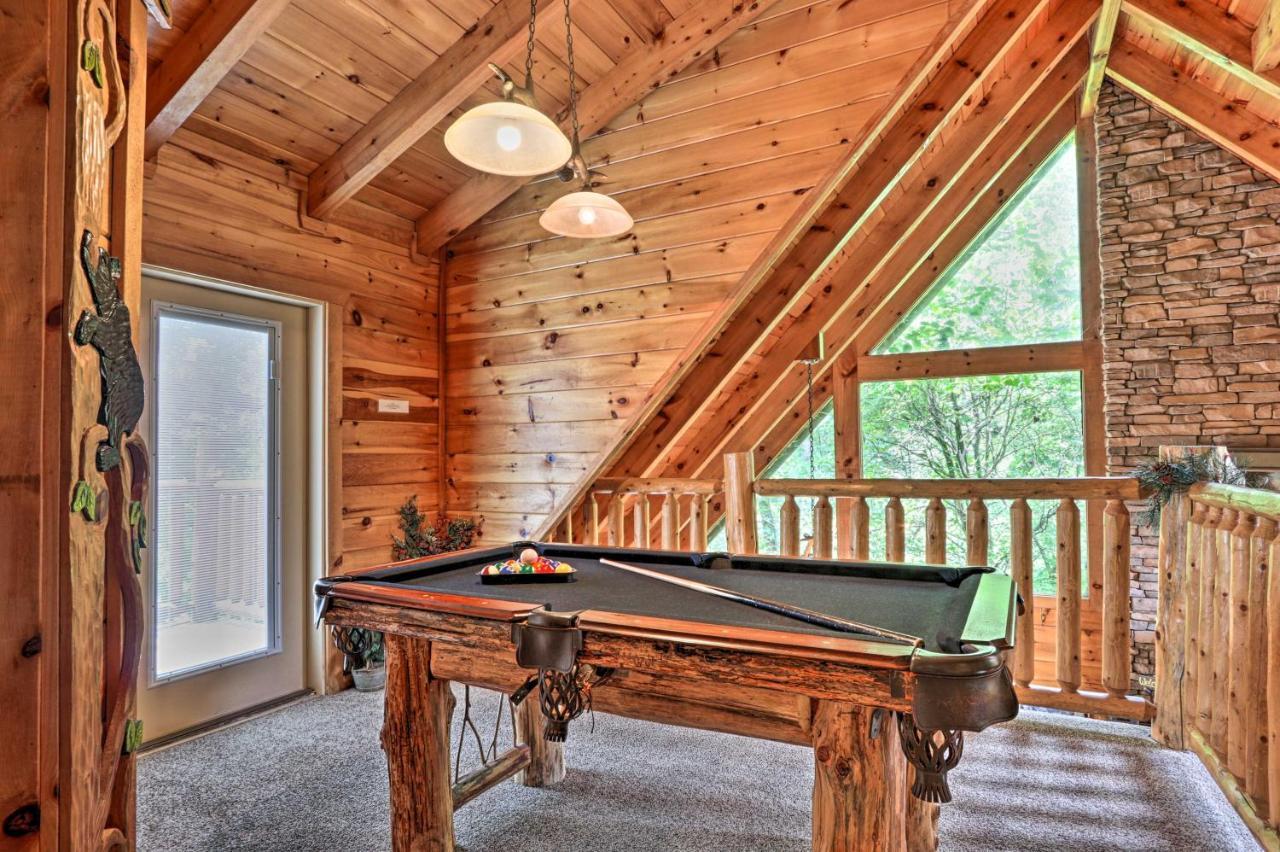 Pigeon Forge Getaway With Covered Patio And Hot Tub! Exterior photo