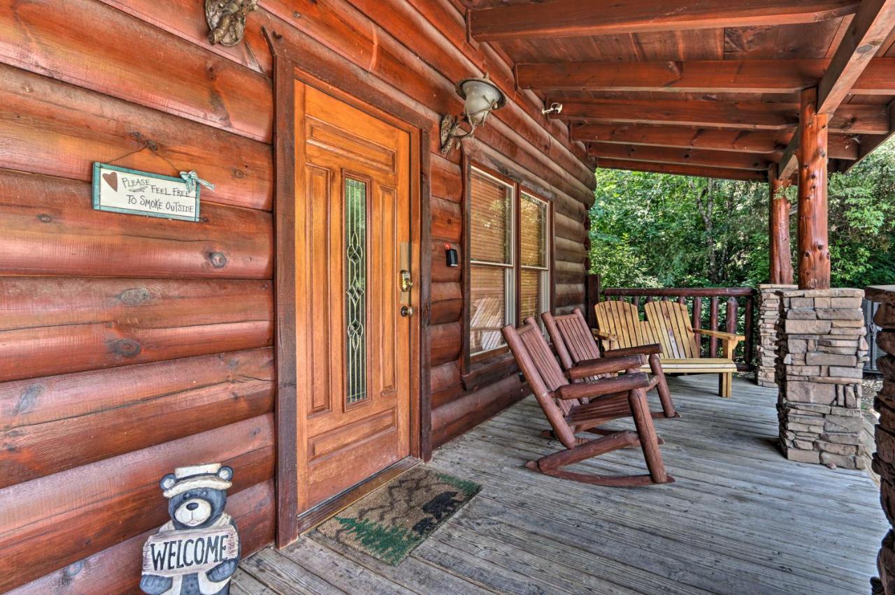 Pigeon Forge Getaway With Covered Patio And Hot Tub! Exterior photo
